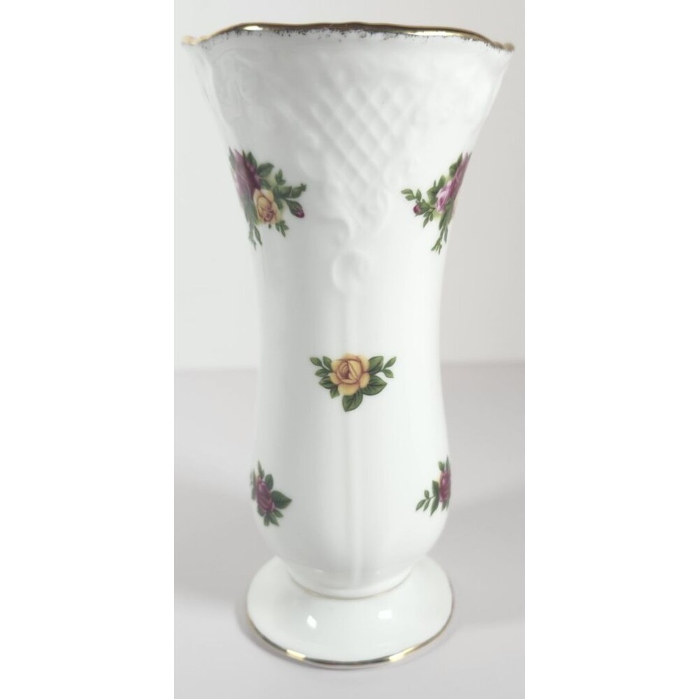 Vintage 1962 Royal Albert Old Country Roses Bud Vase 5.5” Tall EUC